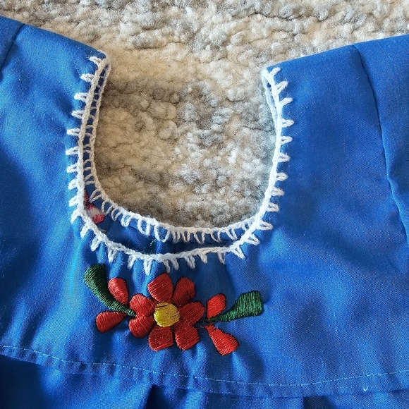 Baby Mexican embroidered dress - Picture 2 of 2